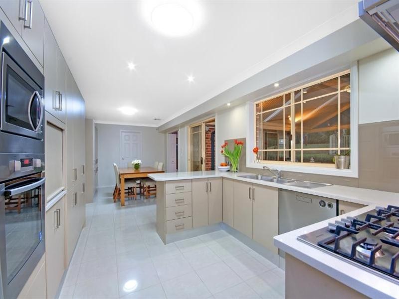 53 Westminster Drive, Castle Hill NSW 2154
