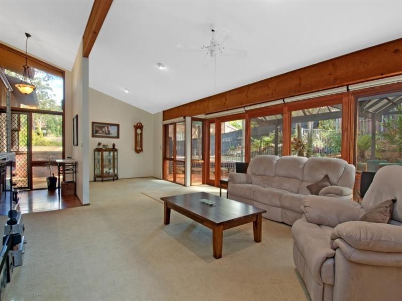 8 Copperleaf Place, Cherrybrook NSW 2126