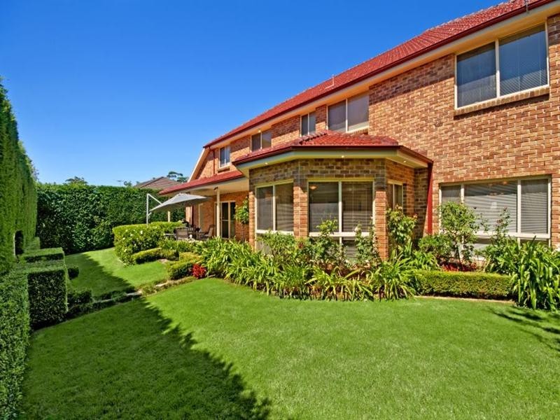 10 Clifton Place, Cherrybrook NSW 2126