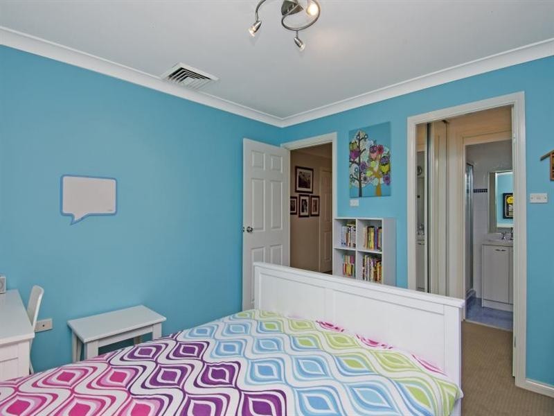 8 Greenoaks Avenue, Cherrybrook NSW 2126