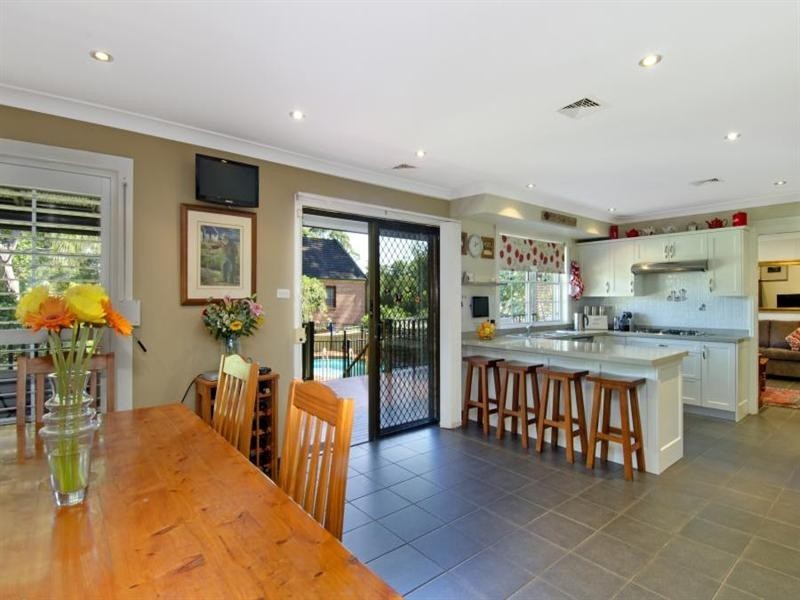 8 Greenoaks Avenue, Cherrybrook NSW 2126