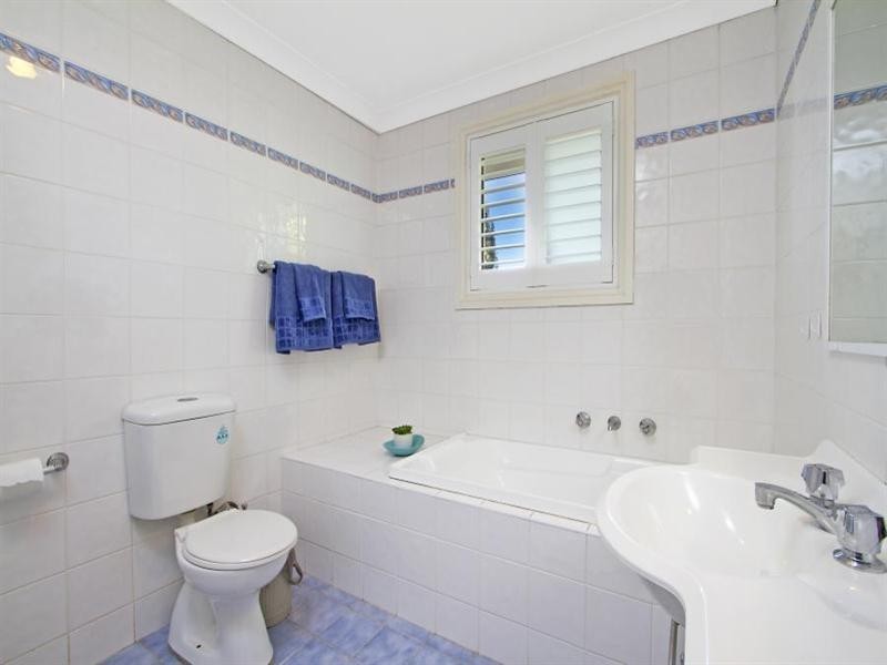 8/125-127 Old Northern Road, Baulkham Hills NSW 2153