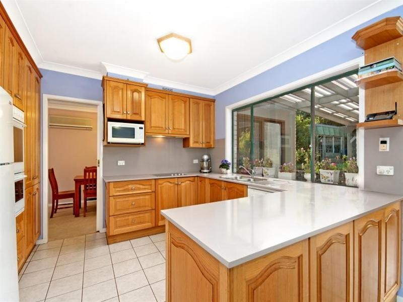 45 Blackett Drive, Castle Hill NSW 2154