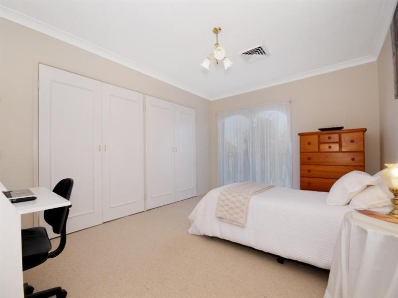 45 Blackett Drive, Castle Hill NSW 2154