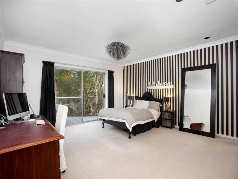 8 Wesley Place, Cherrybrook NSW 2126
