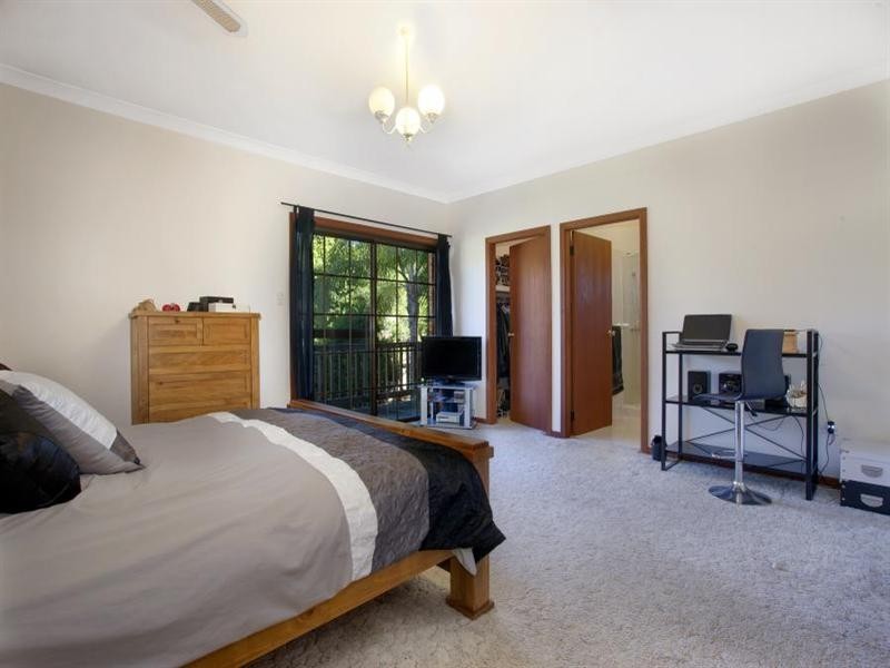 4 Boldrewood Place, Cherrybrook NSW 2126