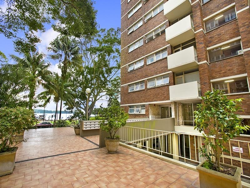 21/5-7 The Esplande, Elizabeth Bay NSW 2011