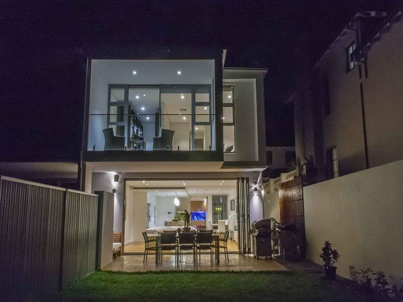 2b Ivy Street, Erskineville NSW 2043