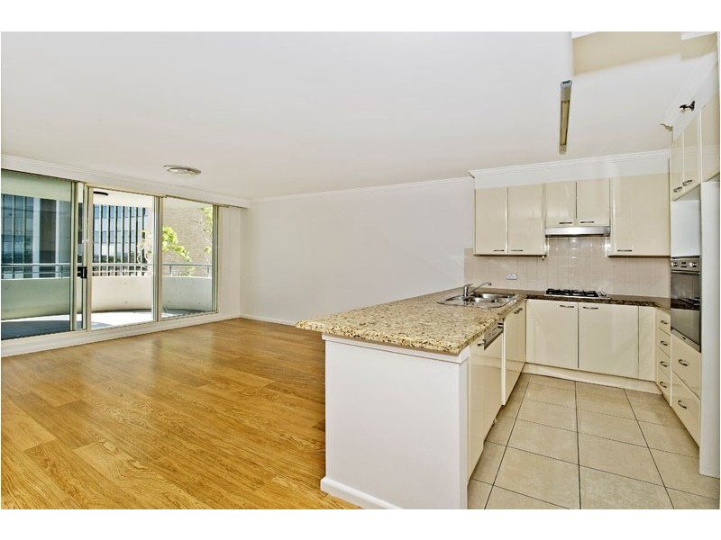 23/14 Brown Street, Chatswood NSW 2067