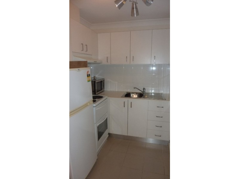 143 Anzac Parade, Kensington NSW 2033