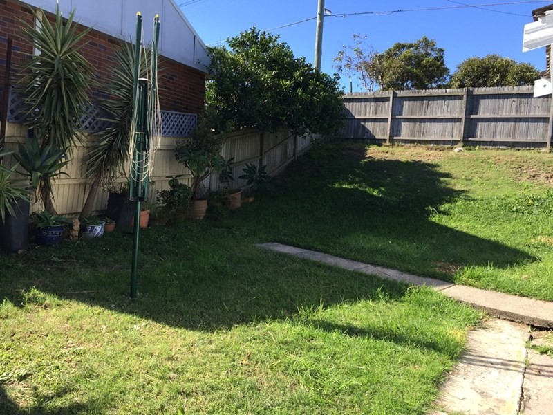 1369 Anzac Parade, Chifley NSW 2036