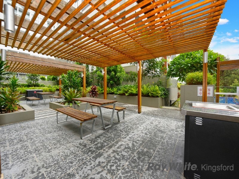 606/2 Saunders Close, Macquarie Park NSW 2113