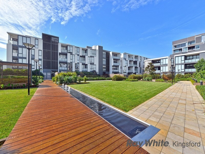 960/2 Cooper Place, Zetland NSW 2017