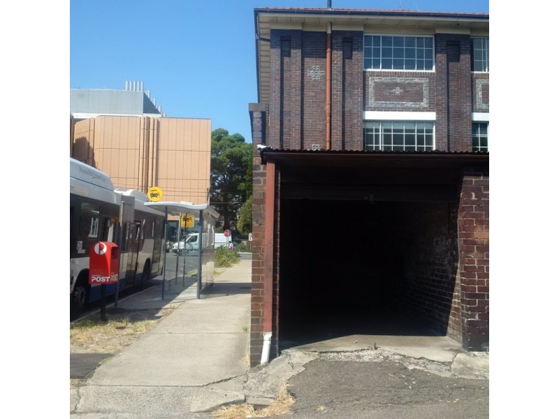 217 Anzac Parade, Kensington NSW 2033