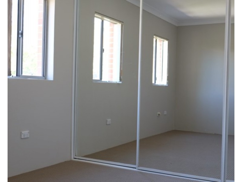 11/3-5 Kensington Road, Kensington NSW 2033