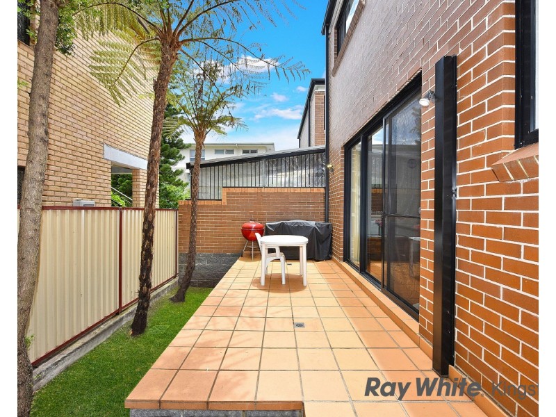 2/11 Barker Street, Kensington NSW 2033