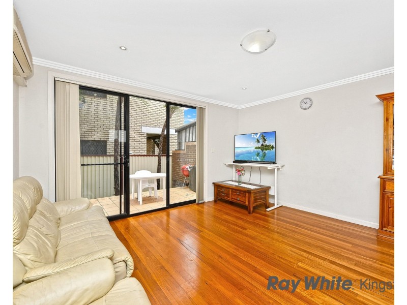 2/11 Barker Street, Kensington NSW 2033