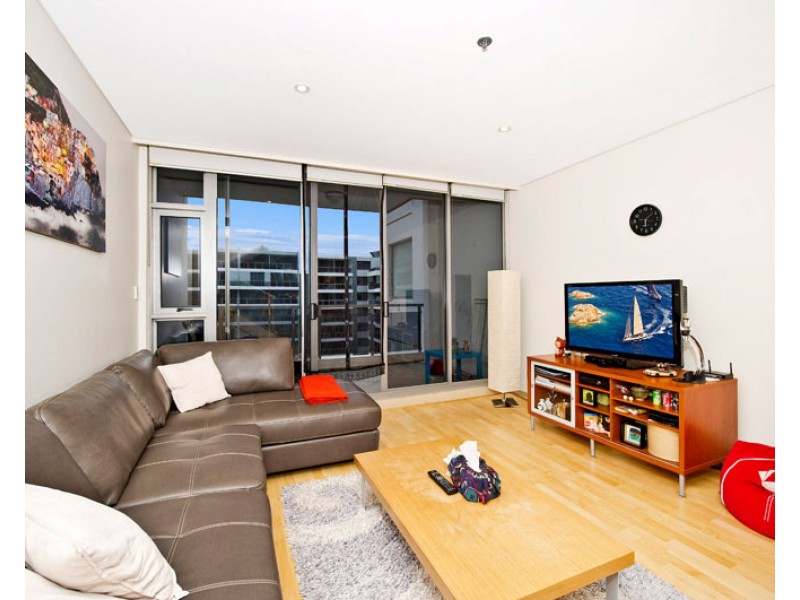 936/4 Lachlan Street, Waterloo NSW 2017