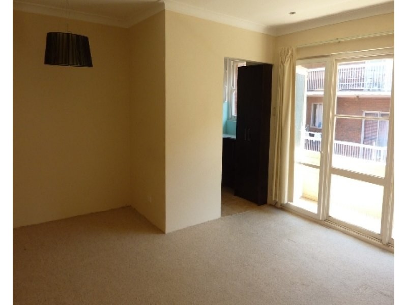 8/7 Hendy Avenue, Coogee NSW 2034