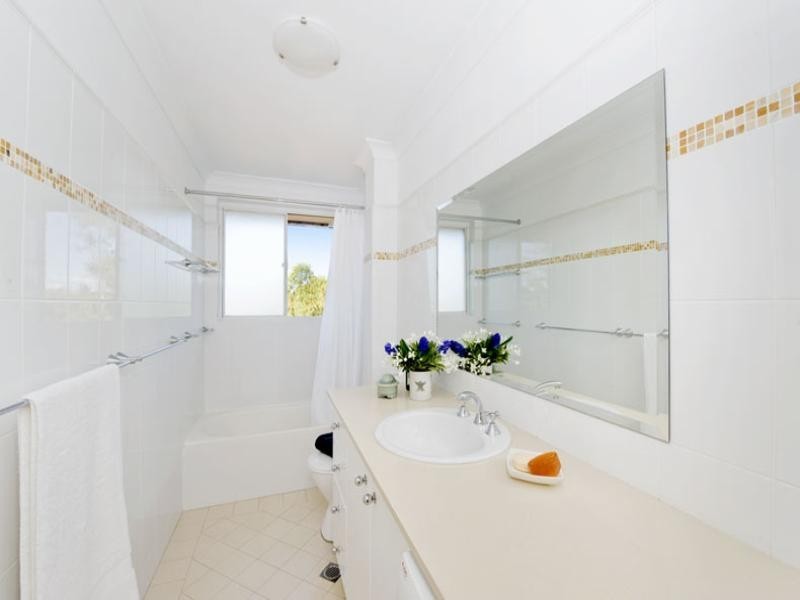 Level 2 18/15-21 Duke Street, Kensington NSW 2033