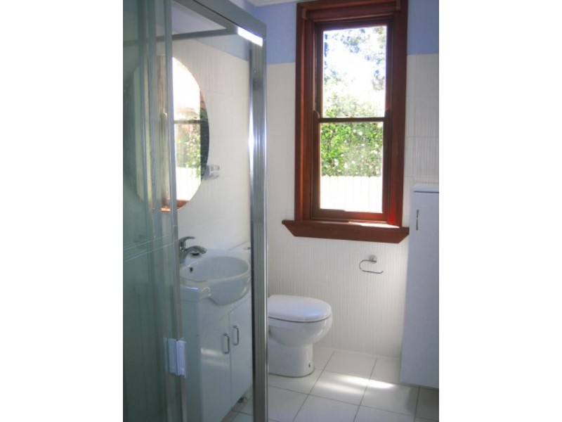 22 Milroy Avenue, Kensington NSW 2033