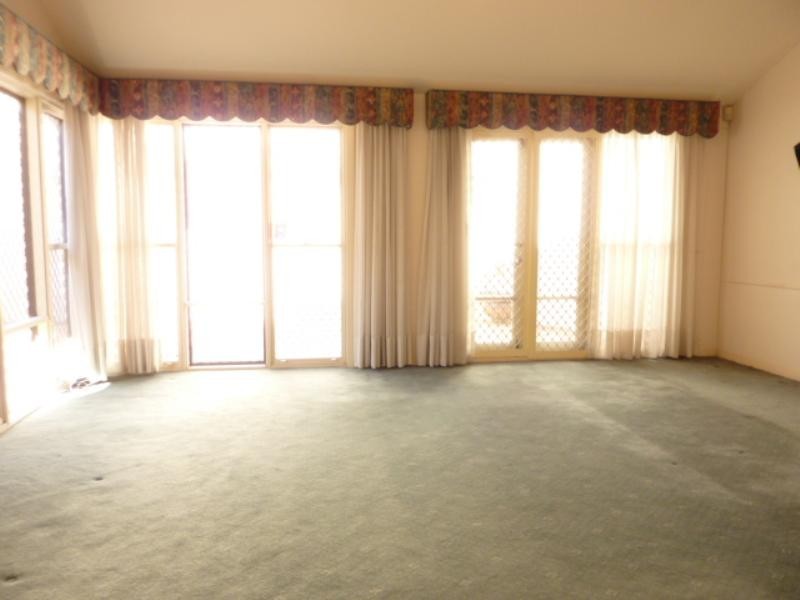 87 Brompton Road, Kensington NSW 2033