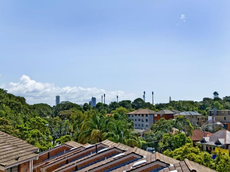 Level 4 4D/3-7 Anzac Parde, Kensington NSW 2033