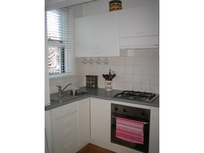 22 Milroy Aveunue, Kensington NSW 2033