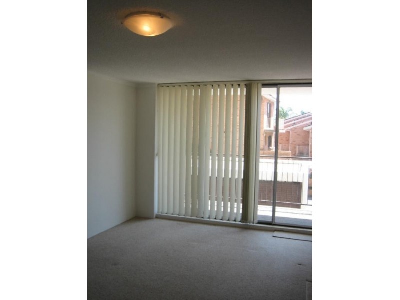 2D/3-5 Anzac Parade, Kensington NSW 2033