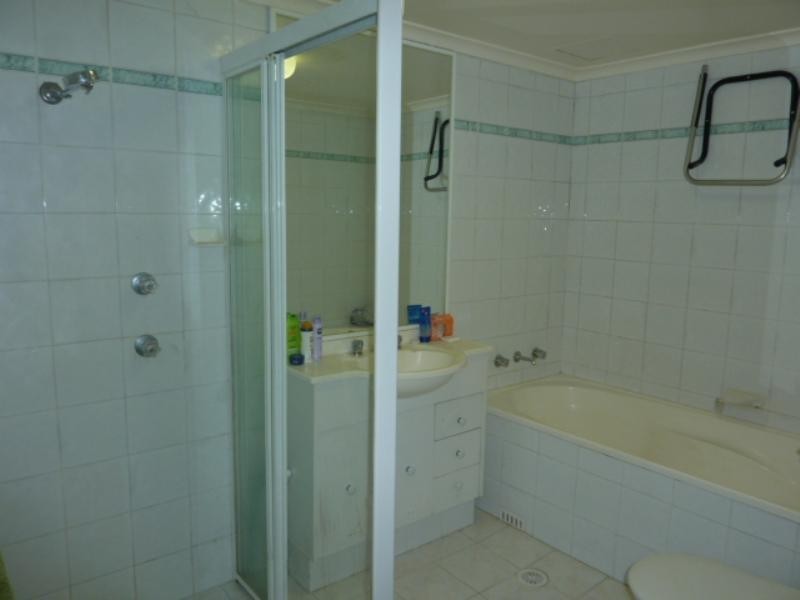 243 Anzac Parade, Kingsford NSW 2032