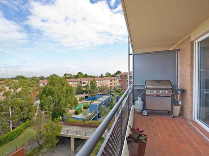 1-7 Gloucester Place, Kensington NSW 2033