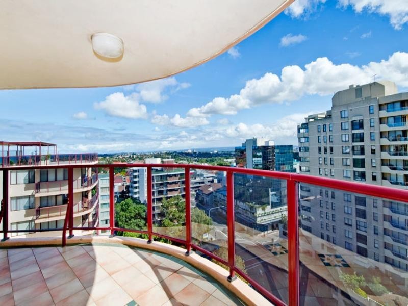 2A Hollywood Avenue, Bondi Junction NSW 2022