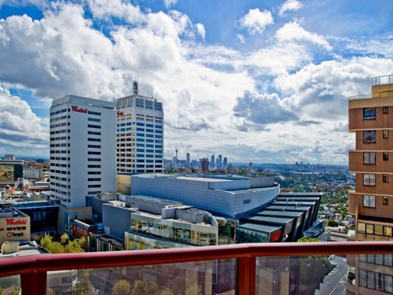 2A Hollywood Avenue, Bondi Junction NSW 2022