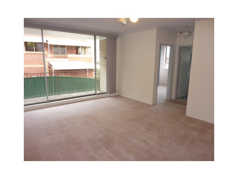 21 Anzac Parade, Kensington NSW 2033