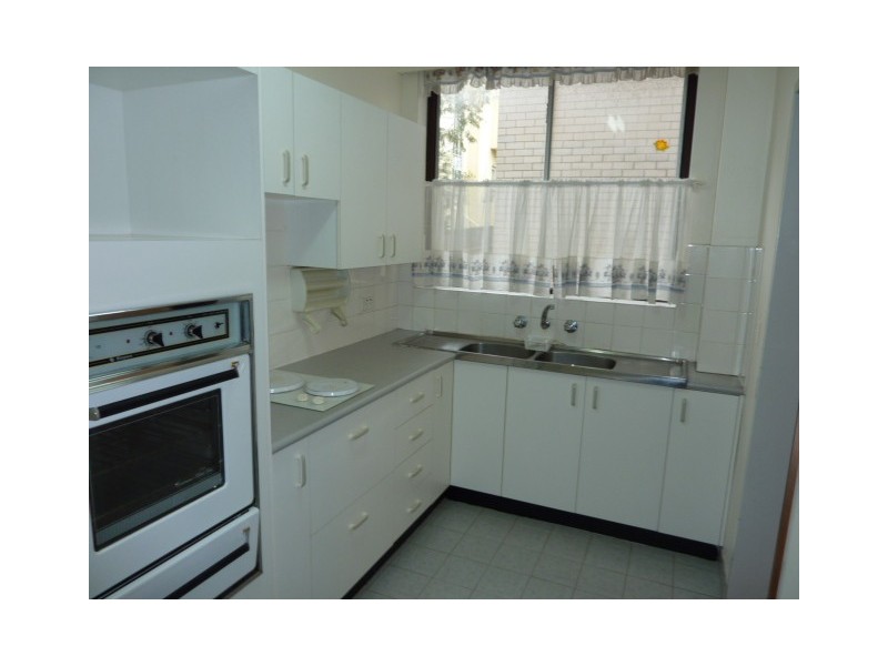 21 Anzac Parade, Kensington NSW 2033