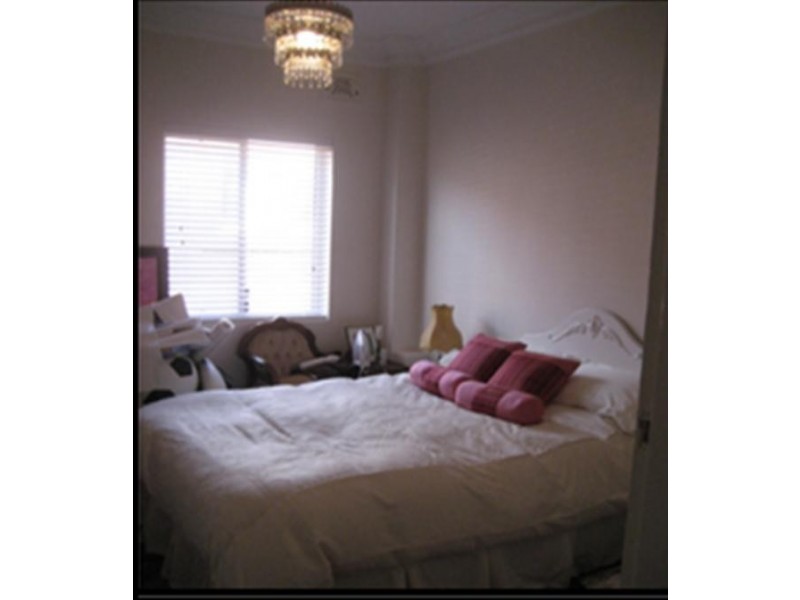 15 Todman Avenue, Kensington NSW 2033