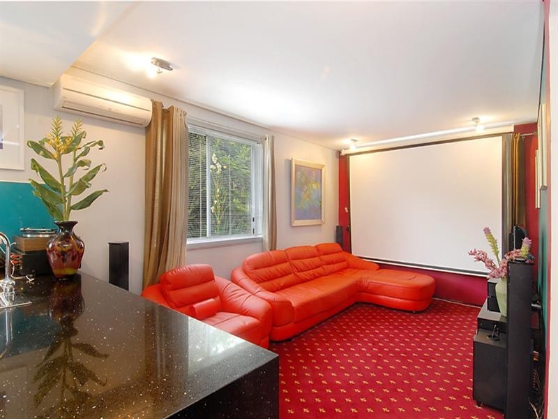 2/5 Dalby Place, Eastlakes NSW 2018