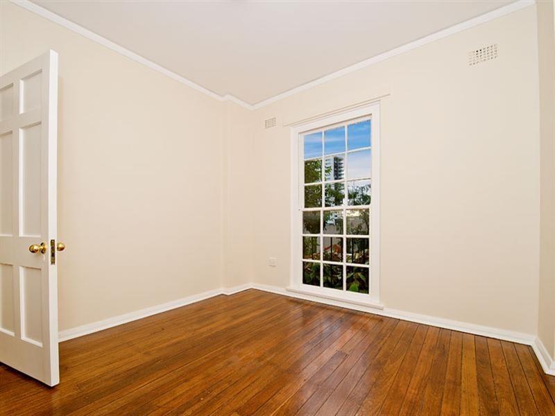 24/5 Samuel Terry Avenue, Kensington NSW 2033