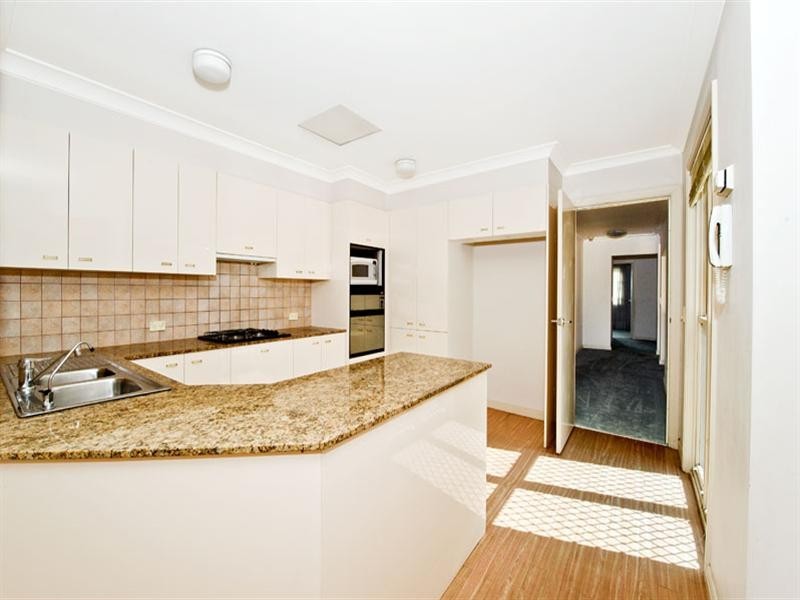 87 Brompton Road, Kensington NSW 2033