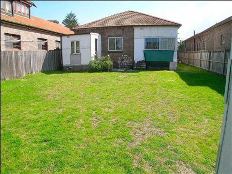 67 Mooramie Avenue, Kensington NSW 2033