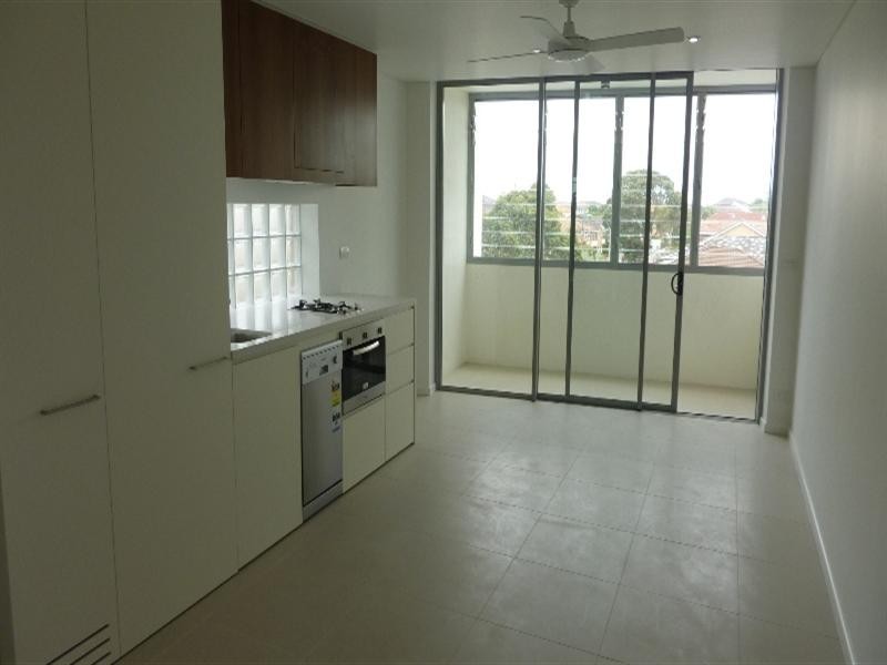 693 Anzac Parade, Maroubra NSW 2035