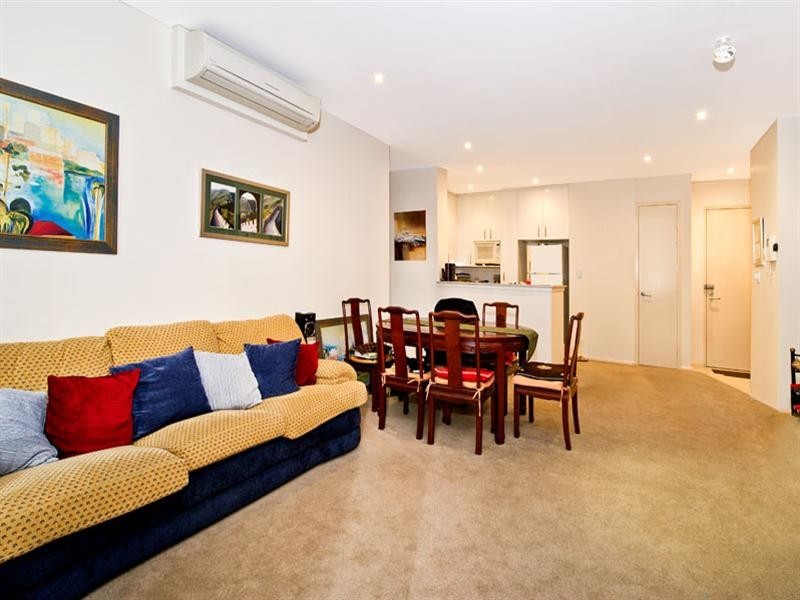 61/7 Broome Street, Waterloo NSW 2017