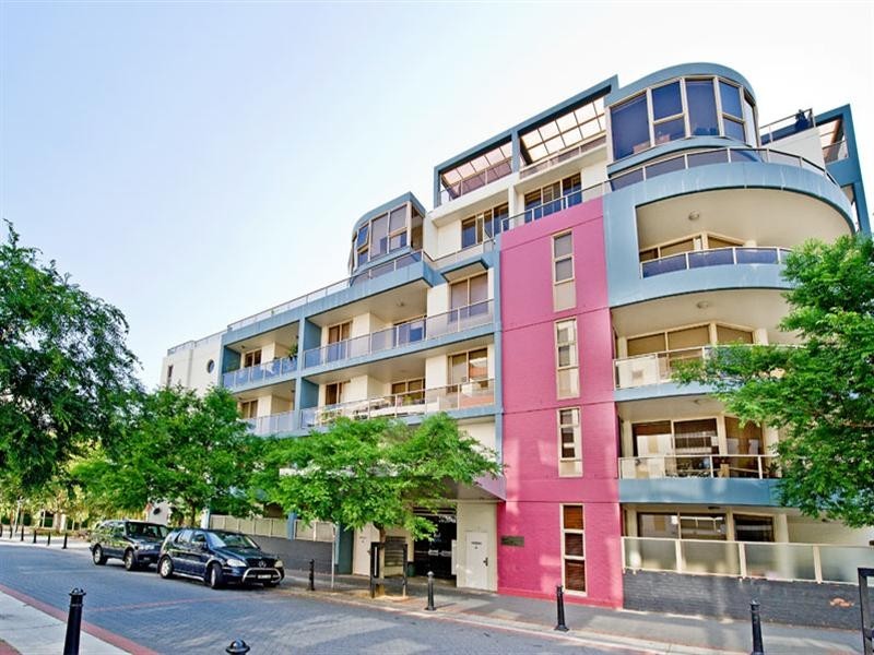 61/7 Broome Street, Waterloo NSW 2017