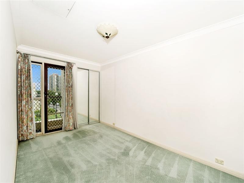 87 Brompton Road, Kensington NSW 2033