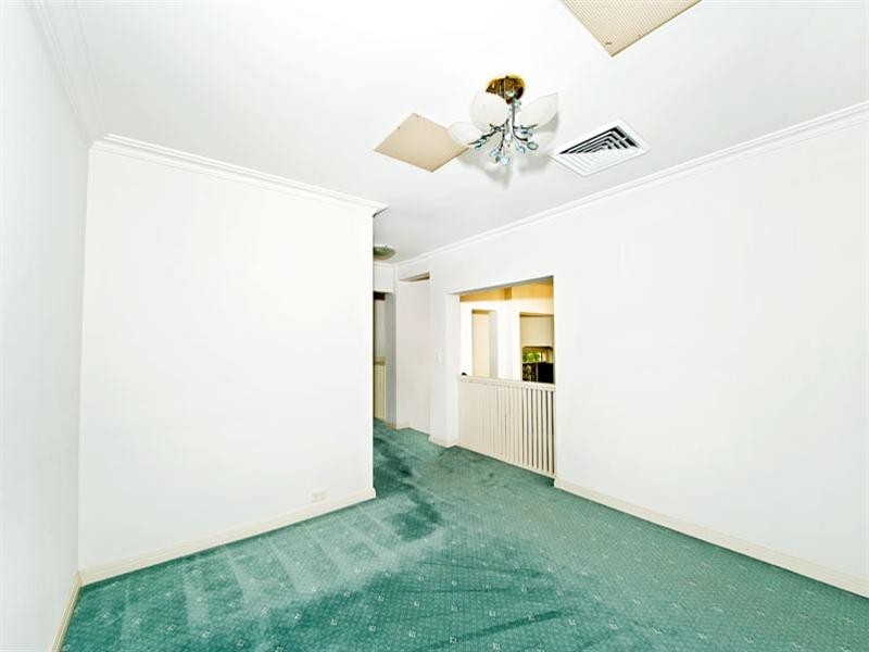 87 Brompton Road, Kensington NSW 2033