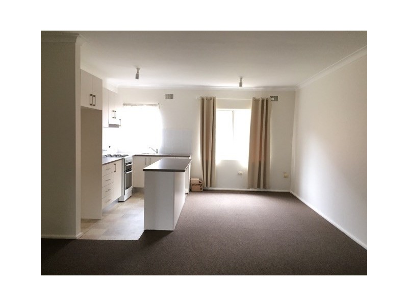 10/27 Third Avenue, Campsie NSW 2194