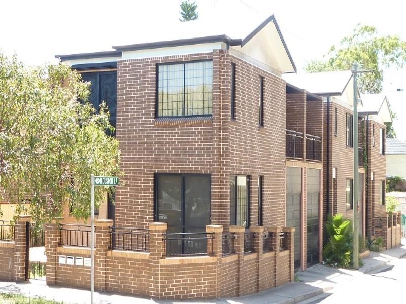 1/11 Barker Street, Kensington NSW 2033