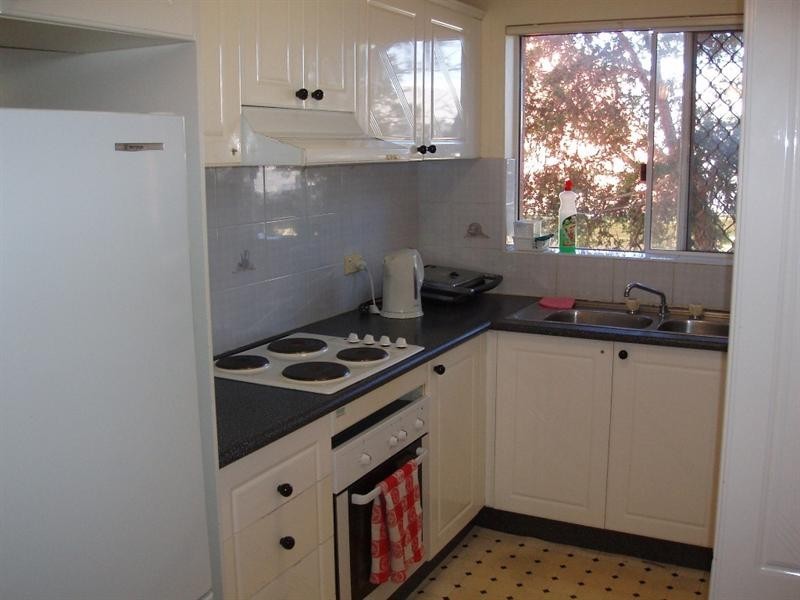 2/122 Todman Avenue, Kensington NSW 2033