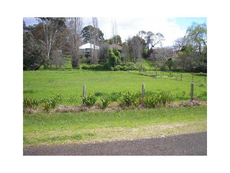 38 Roberts Street, Balingup WA 6253