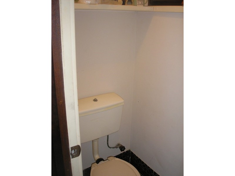 8 Brockman Street, Balingup WA 6253